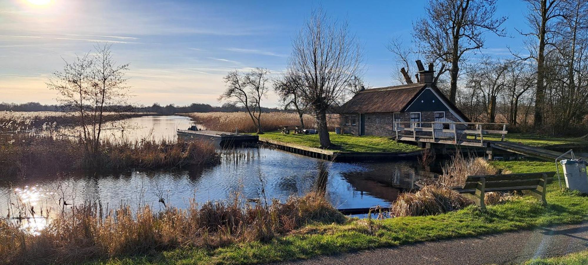 Waterjuffer Bed and Breakfast Kalenberg Buitenkant foto